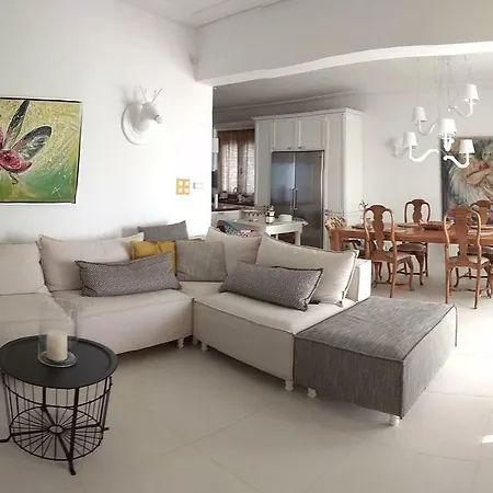 Loutraki Μοναδικής Θέσης Διαμέρισμα Στη Θάλασσα Exterior photo